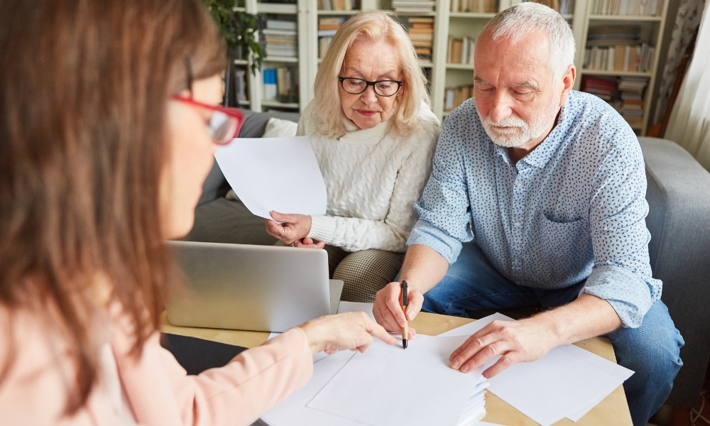 Punomoćje je dokument kojim jedna osoba ovlašćuje drugu da je zastupa i deluje u njeno ime.